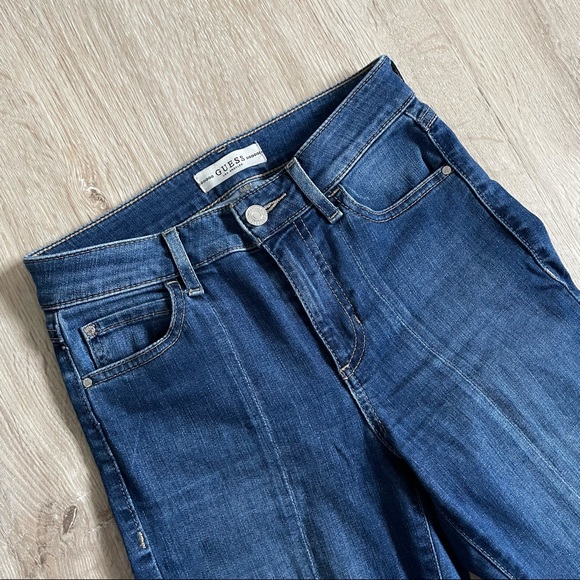 GUESS HIGH RISE CROP DENIM - Picture 1 of 7